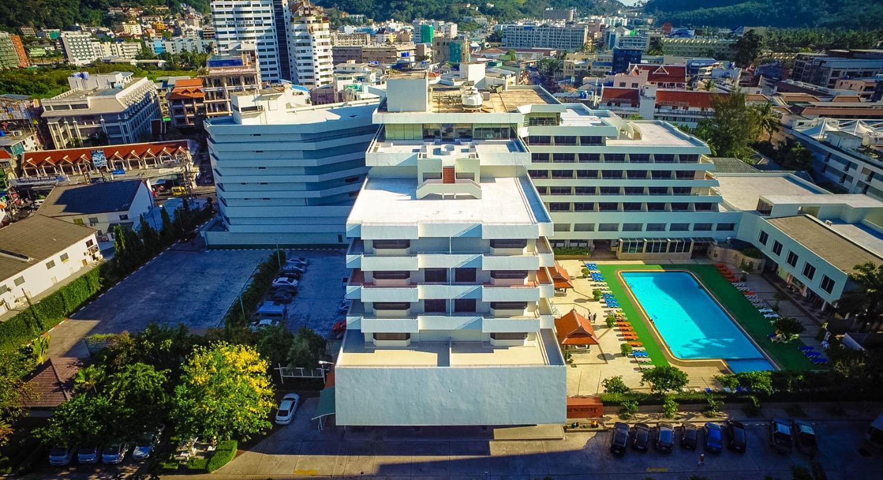 Patong Resort Hotel - Sha Extra Plus Exterior foto